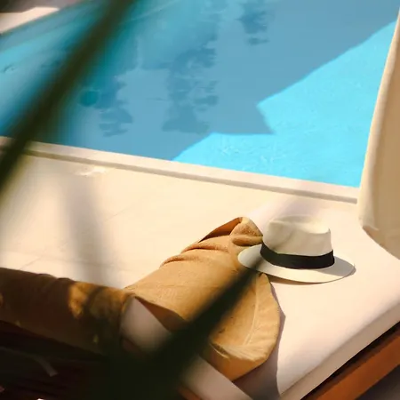 Boa Milos 4 Bedrooms Near