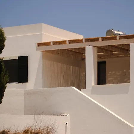 Boa Milos 4 Bedrooms Near Villa