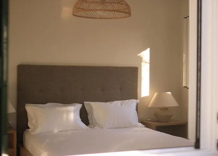 Boa By Milos Concierge Adamantas (Milos)